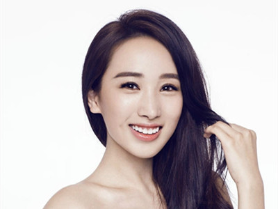 任东霖老婆叫什么名字 李依蔓资料简介及两人相识经过
