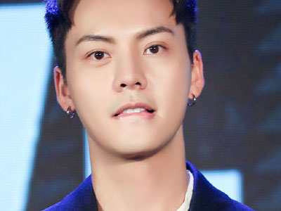 陈伟霆张钧甯领证是怎么回事 陈伟霆和张钧甯是真的吗