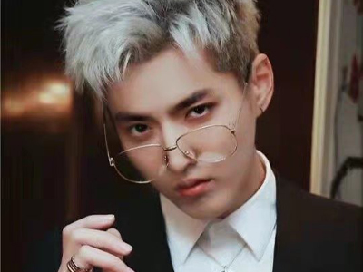 吴亦凡自愿撤回两起网络侵权诉讼 又传他自杀是真的吗