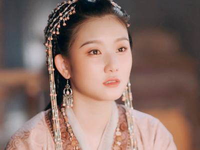 斛珠夫人柘榴真死还是假死 柘榴真实身份是什么